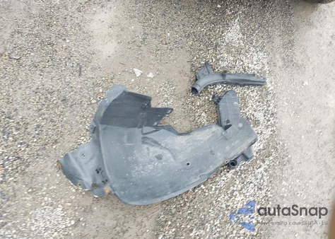 2010 Nissan Cube 1.8Sl z USA, uszkodzony, nr VIN JN8AZ2KR5AT163779